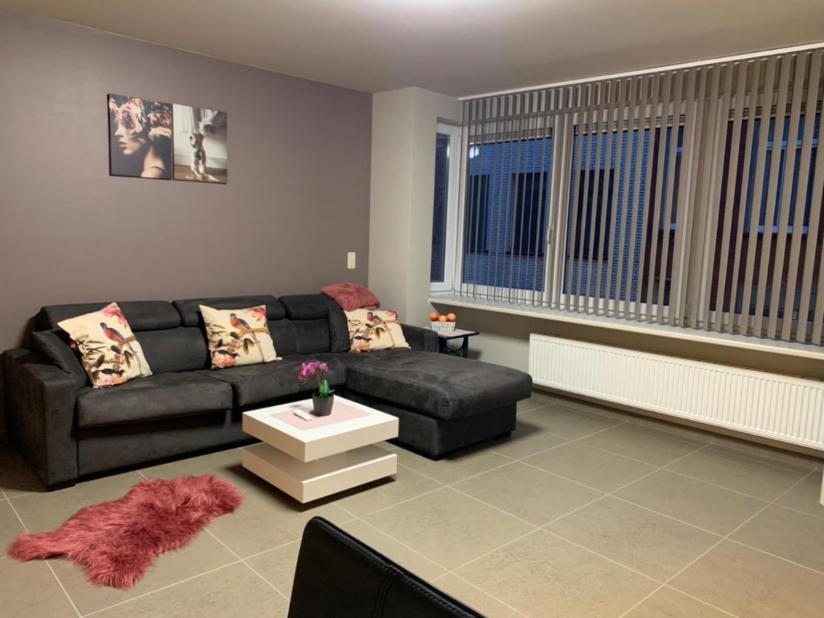 Moderne Appartement Aan Zee ออสเทนด์ ภายนอก รูปภาพ